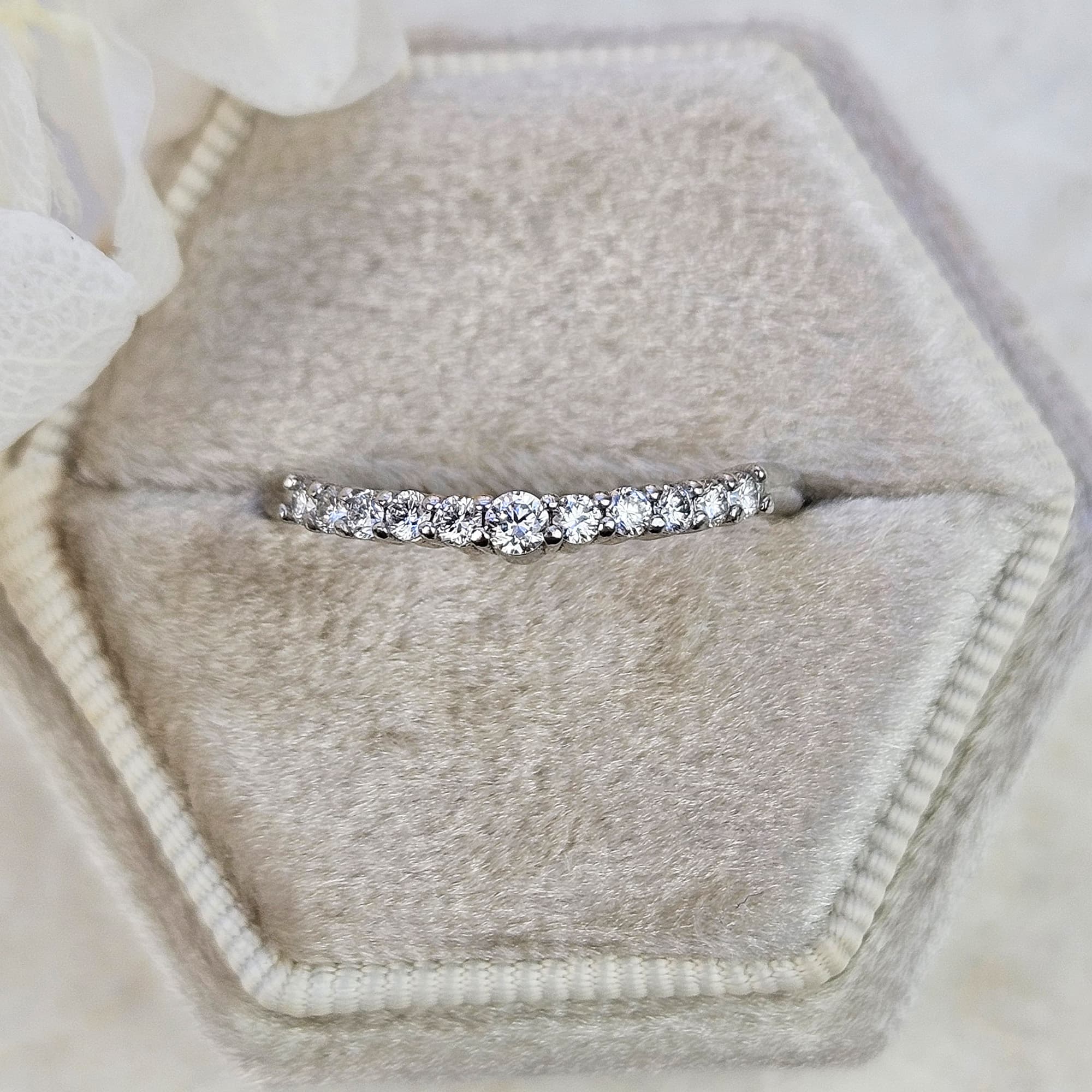 11 diamond wedding band