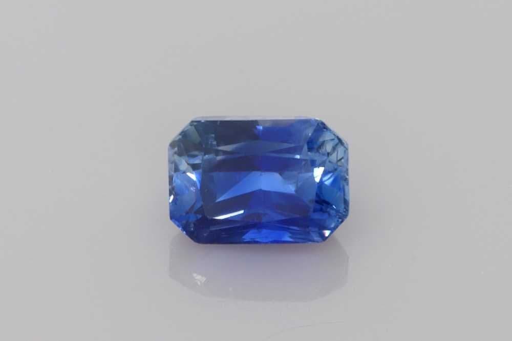 1.62ct Emerald-cut Natural Sapphire