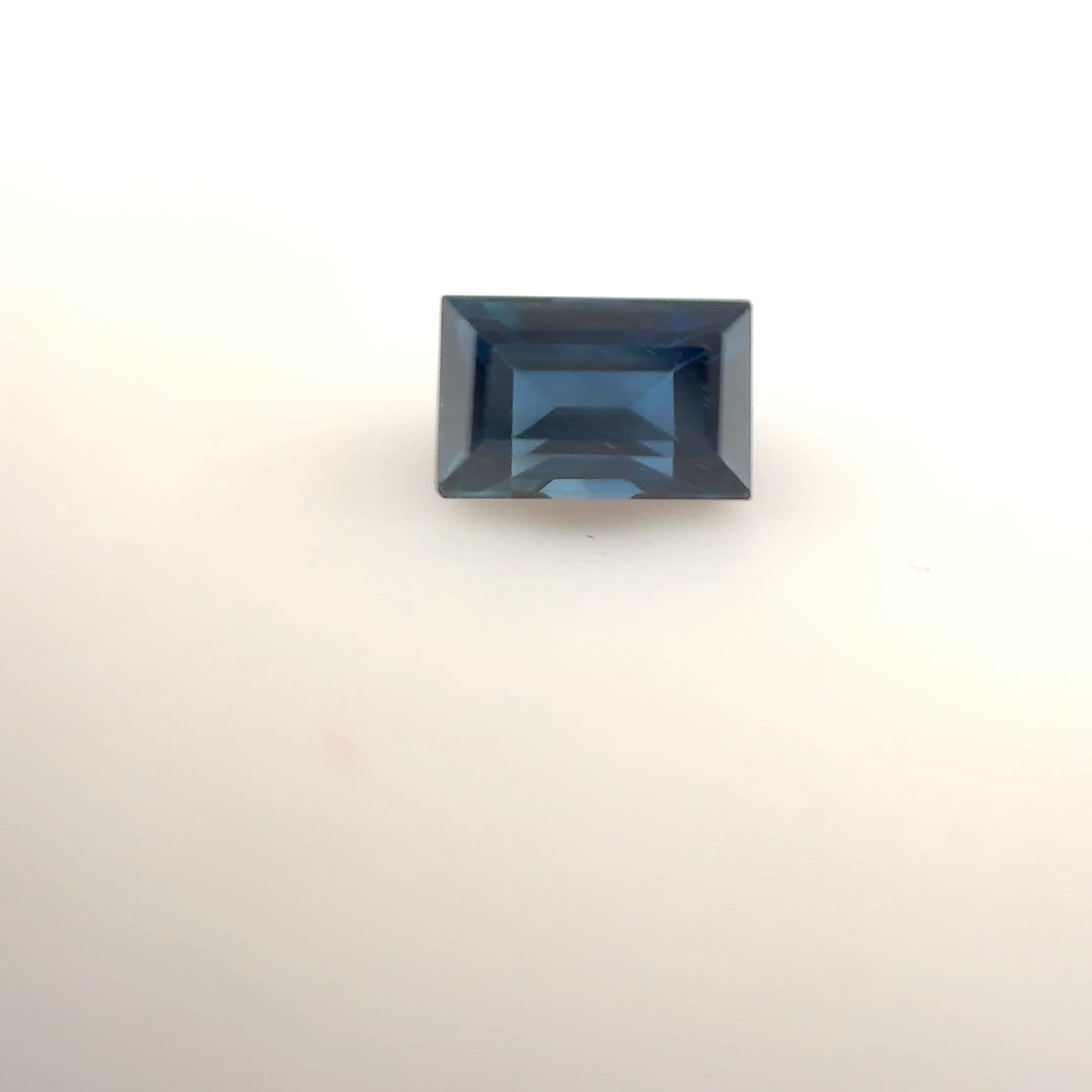 0.74ct Baguette Natural Sapphire