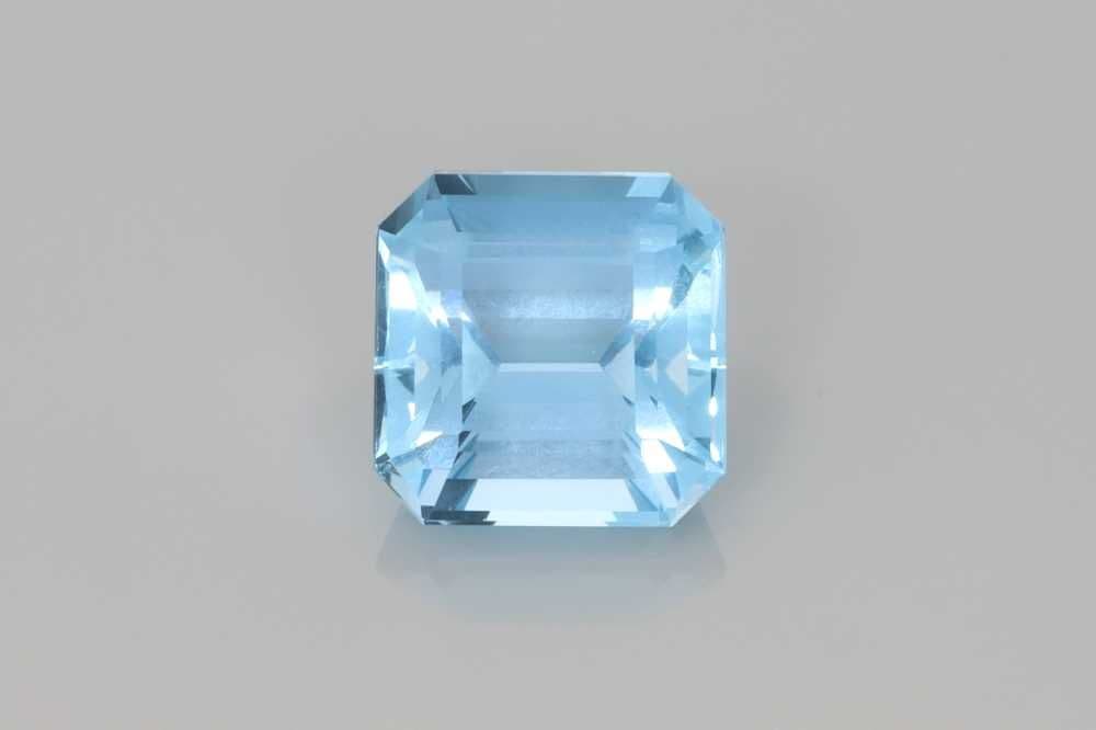 3.83ct Asscher Natural Aquamarine