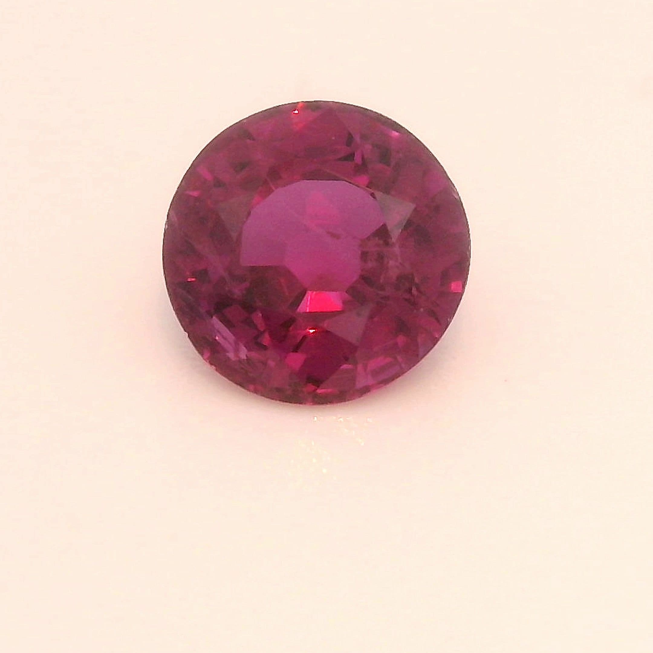 0.91ct Round Natural Ruby