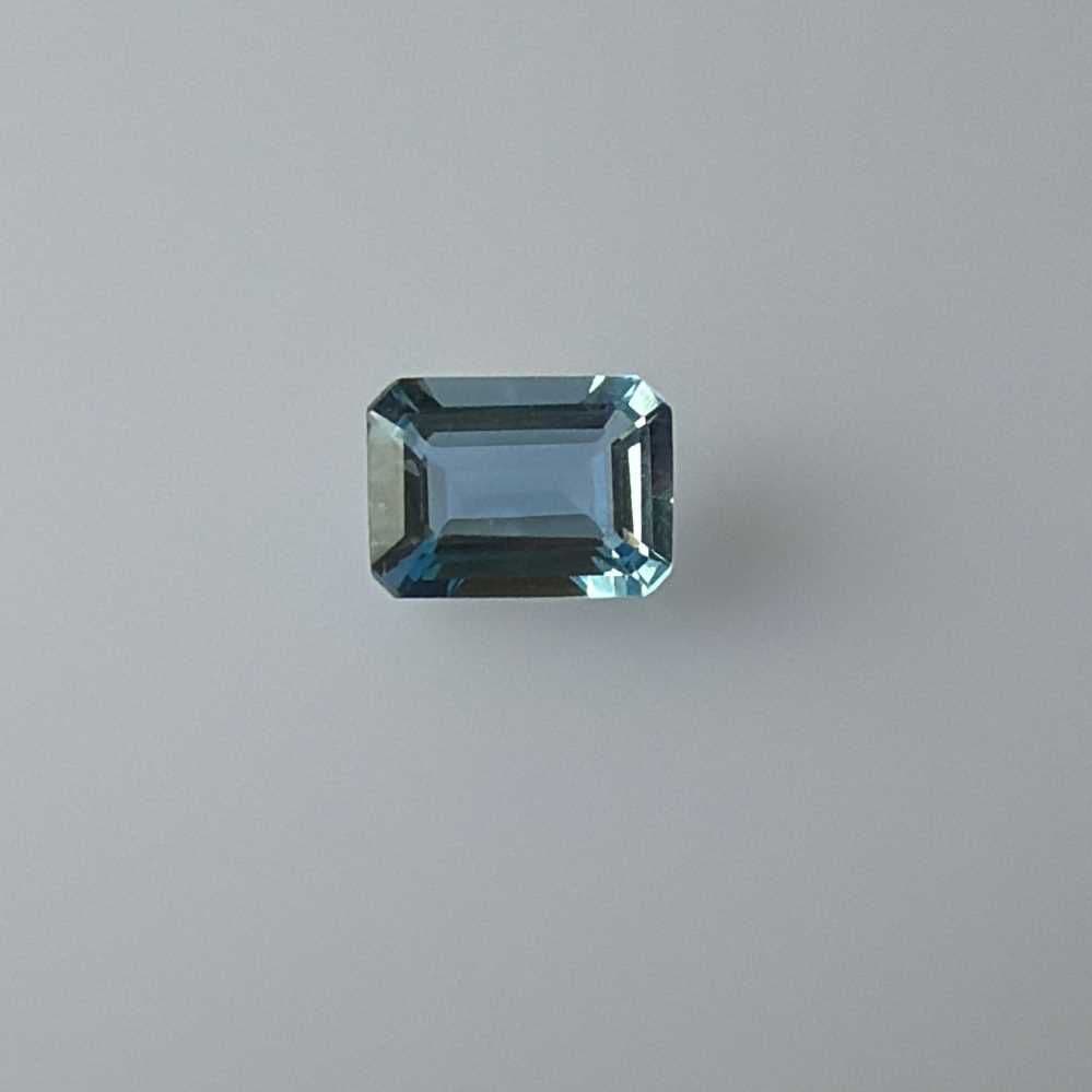 0.75ct Emerald-cut Natural Aquamarine