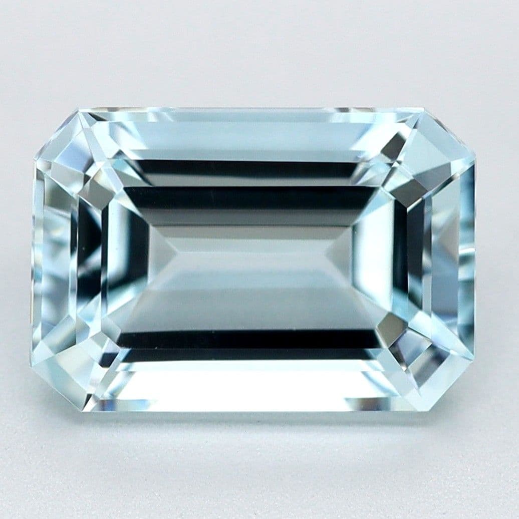 1.84ct Emerald-cut Natural Aquamarine