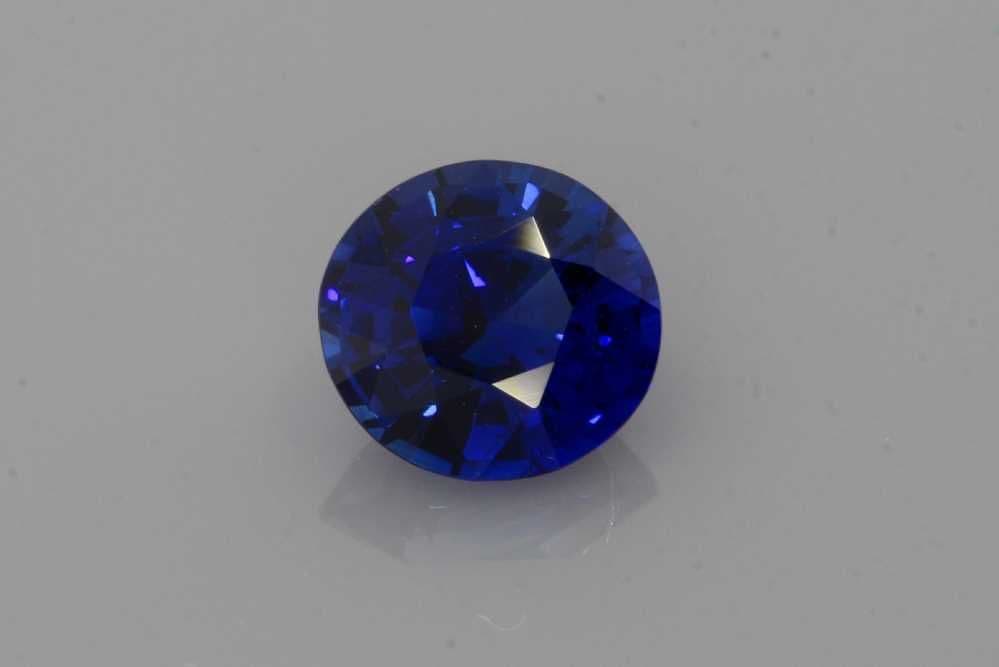 1.58ct Oval Natural Sapphire