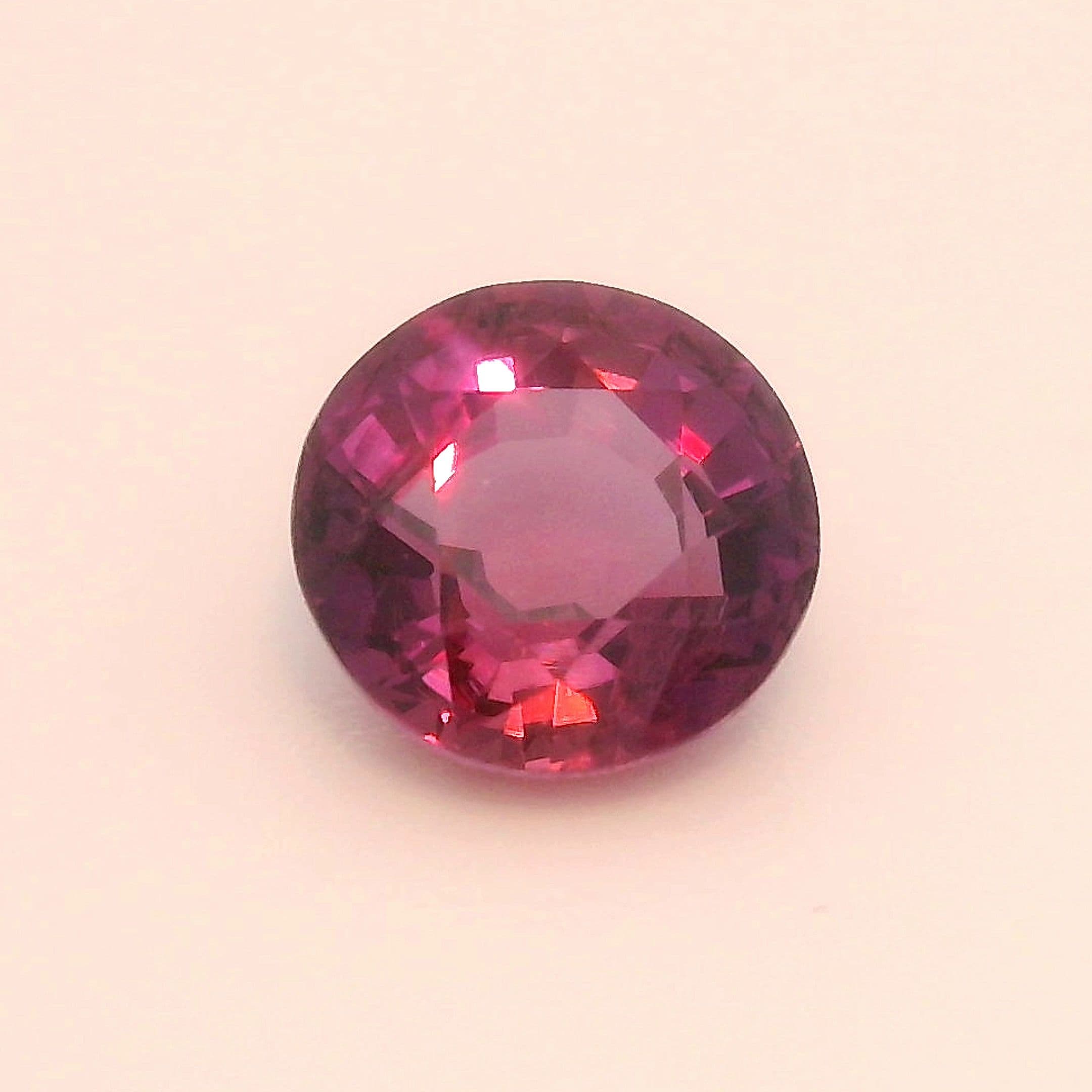 1.02ct Round Natural Ruby