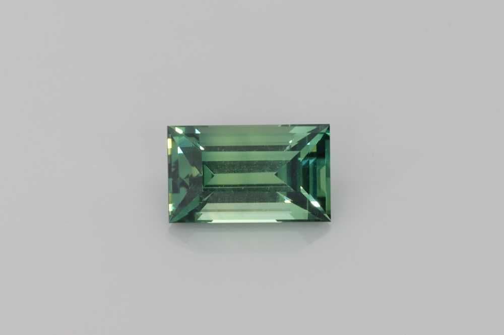 1.31ct Baguette Natural Sapphire