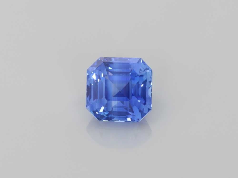 2.65ct Asscher Natural Sapphire