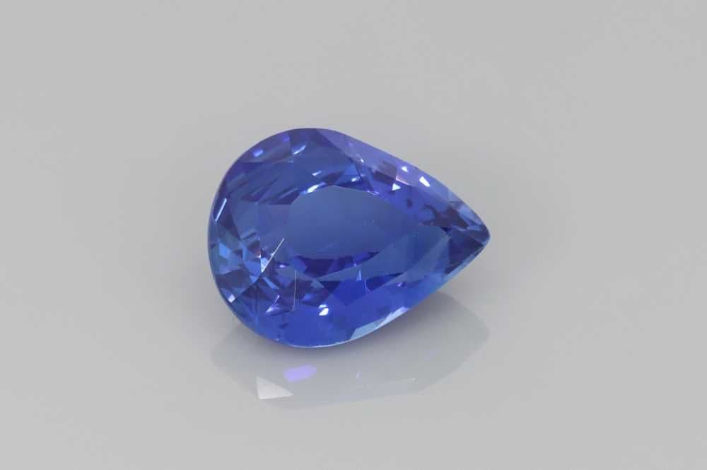 2ct Pear Natural Sapphire
