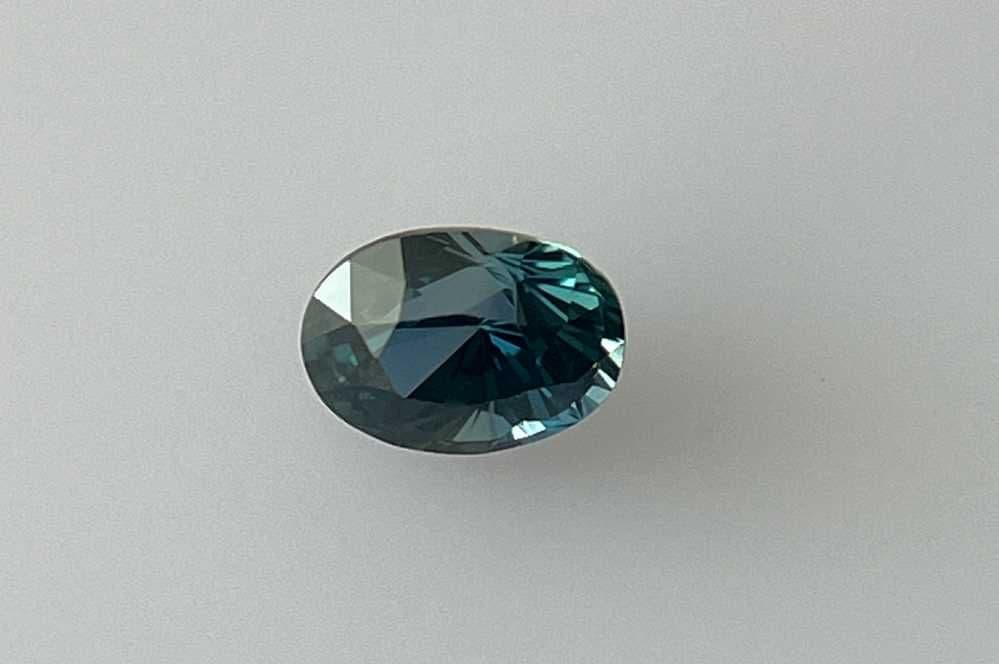 1.09ct Oval Natural Sapphire