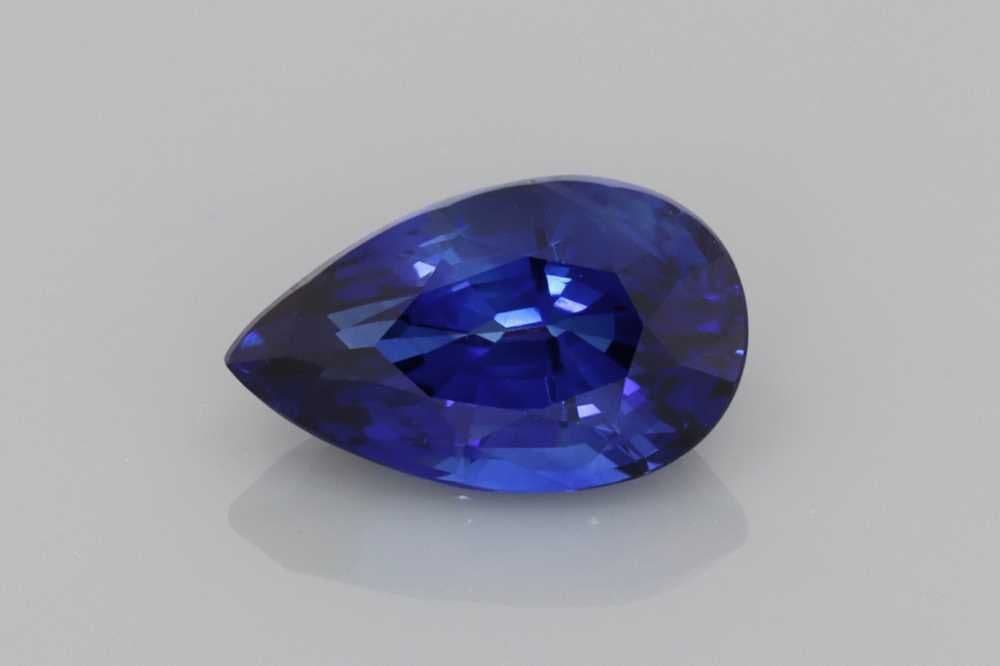 1.72ct Pear Natural Sapphire