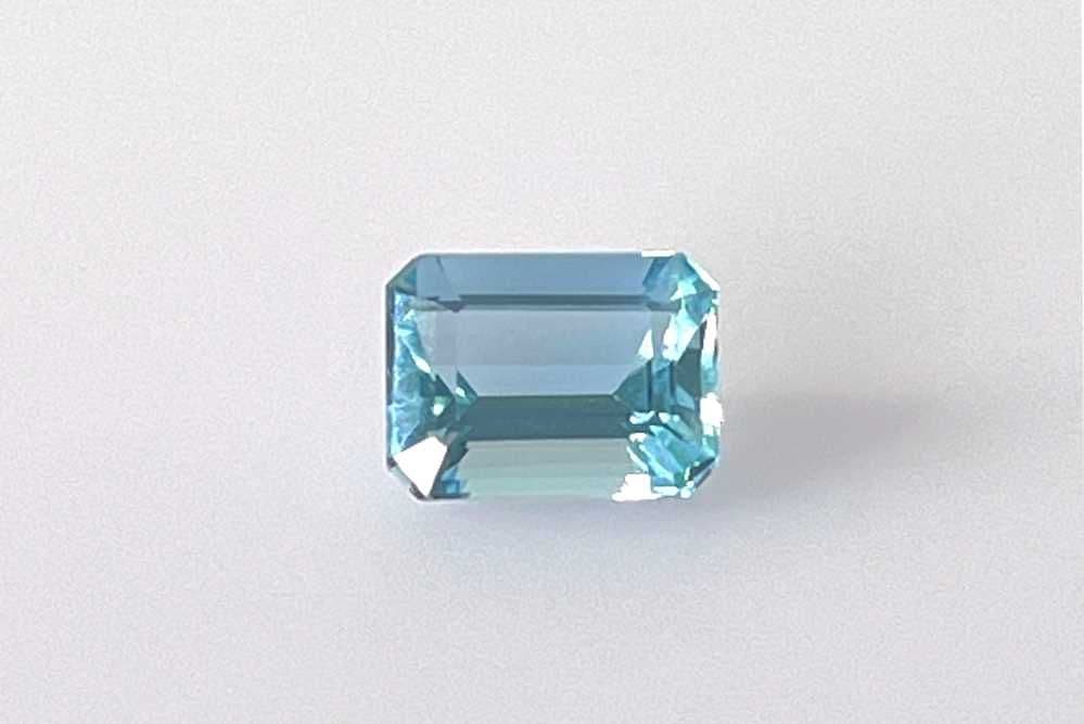 1.5ct Emerald-cut Natural Aquamarine