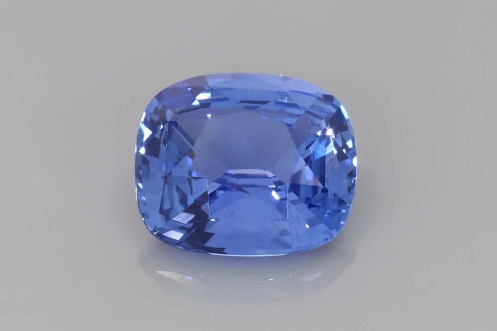 4.04ct Cushion Natural Sapphire