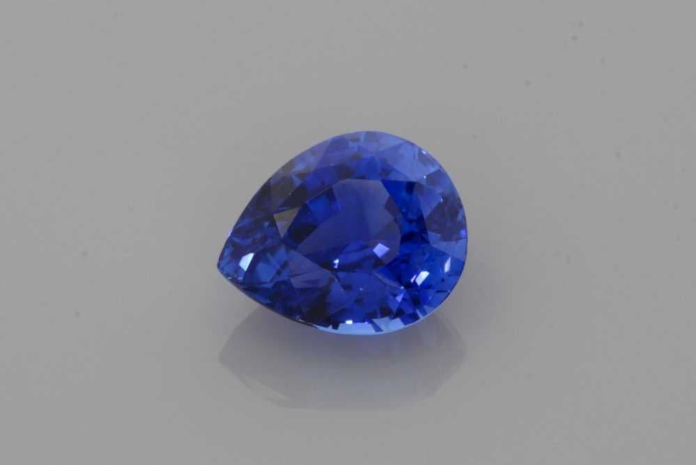 1.79ct Pear Natural Sapphire