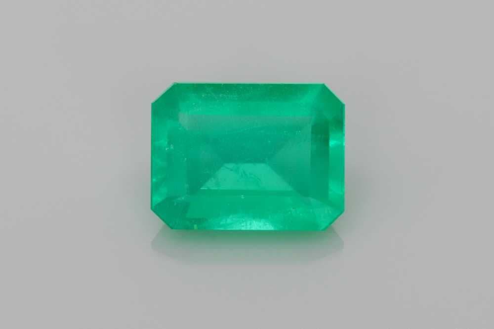 1.88ct Emerald-cut Natural Emerald