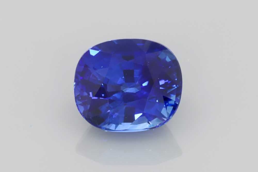 1.87ct Cushion Natural Sapphire