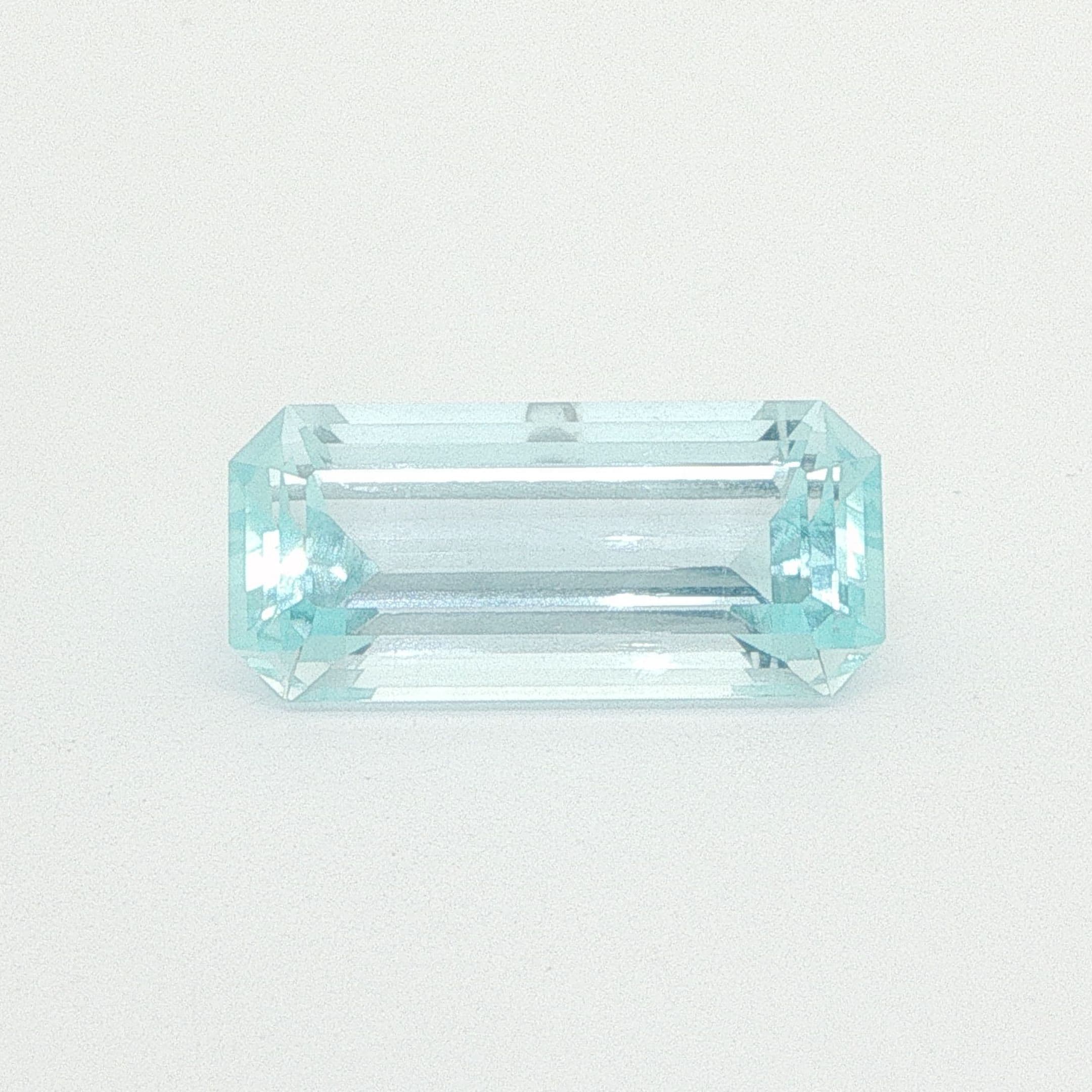 8.32ct Octagon Natural Aquamarine