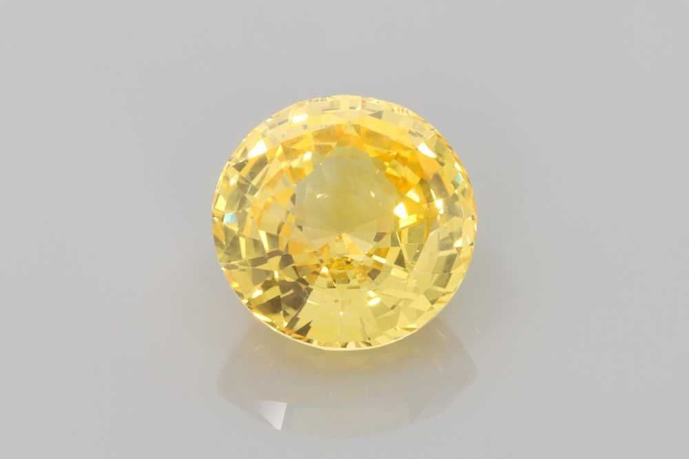 3.57ct Round Natural Sapphire