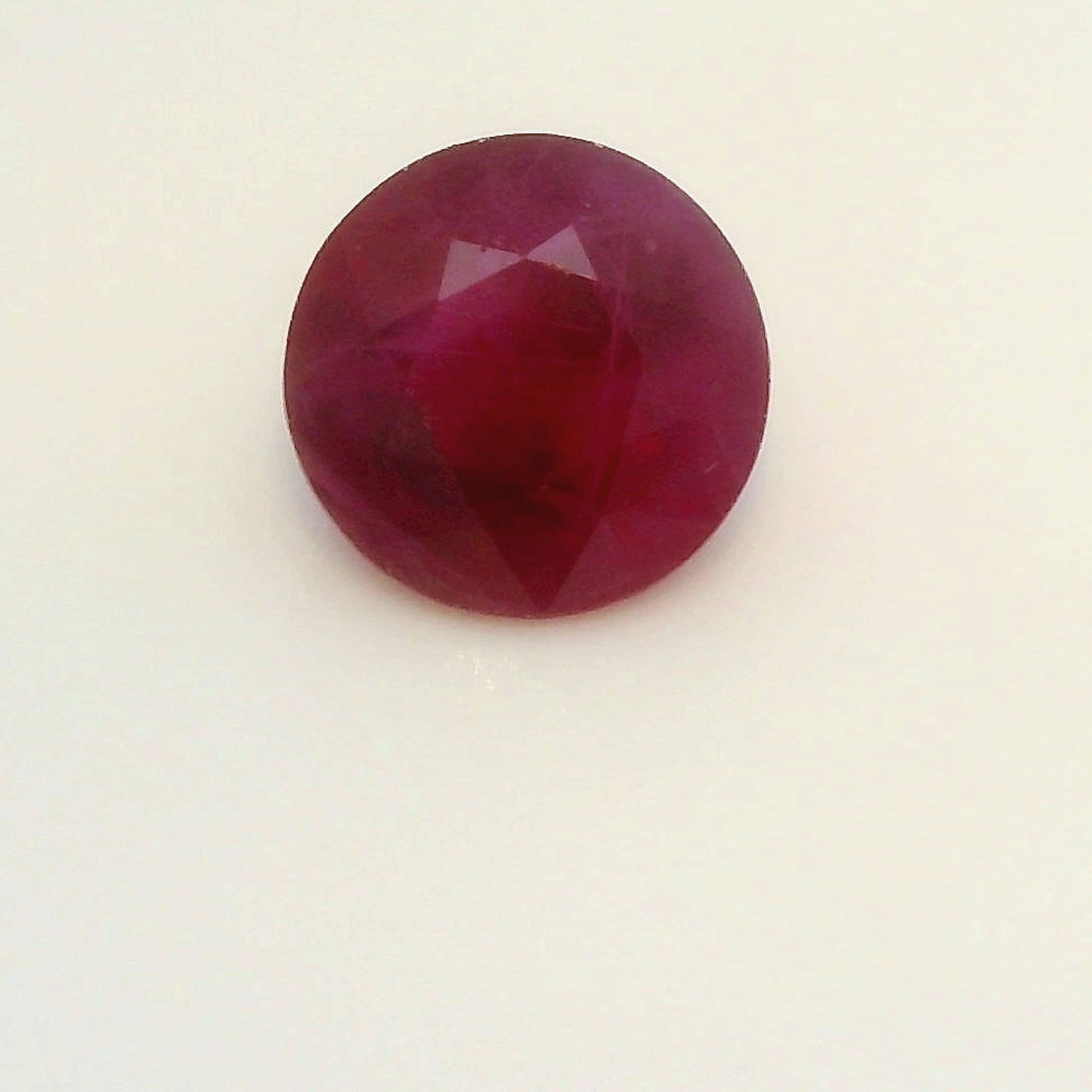 1.11ct Round Natural Ruby