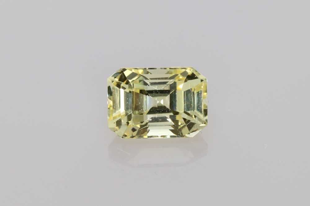 1.48ct Emerald-cut Natural Sapphire