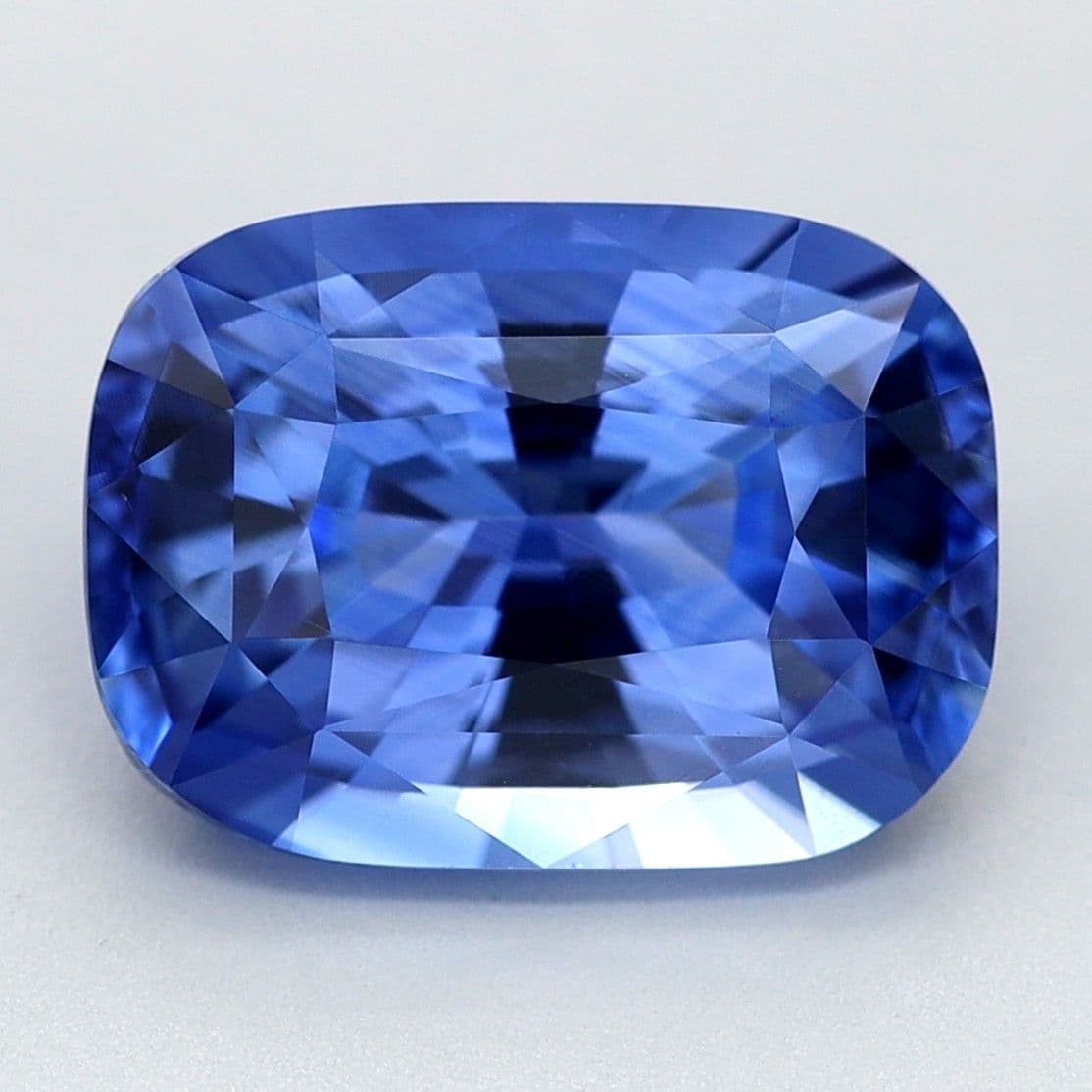 2.81ct Cushion Natural Sapphire