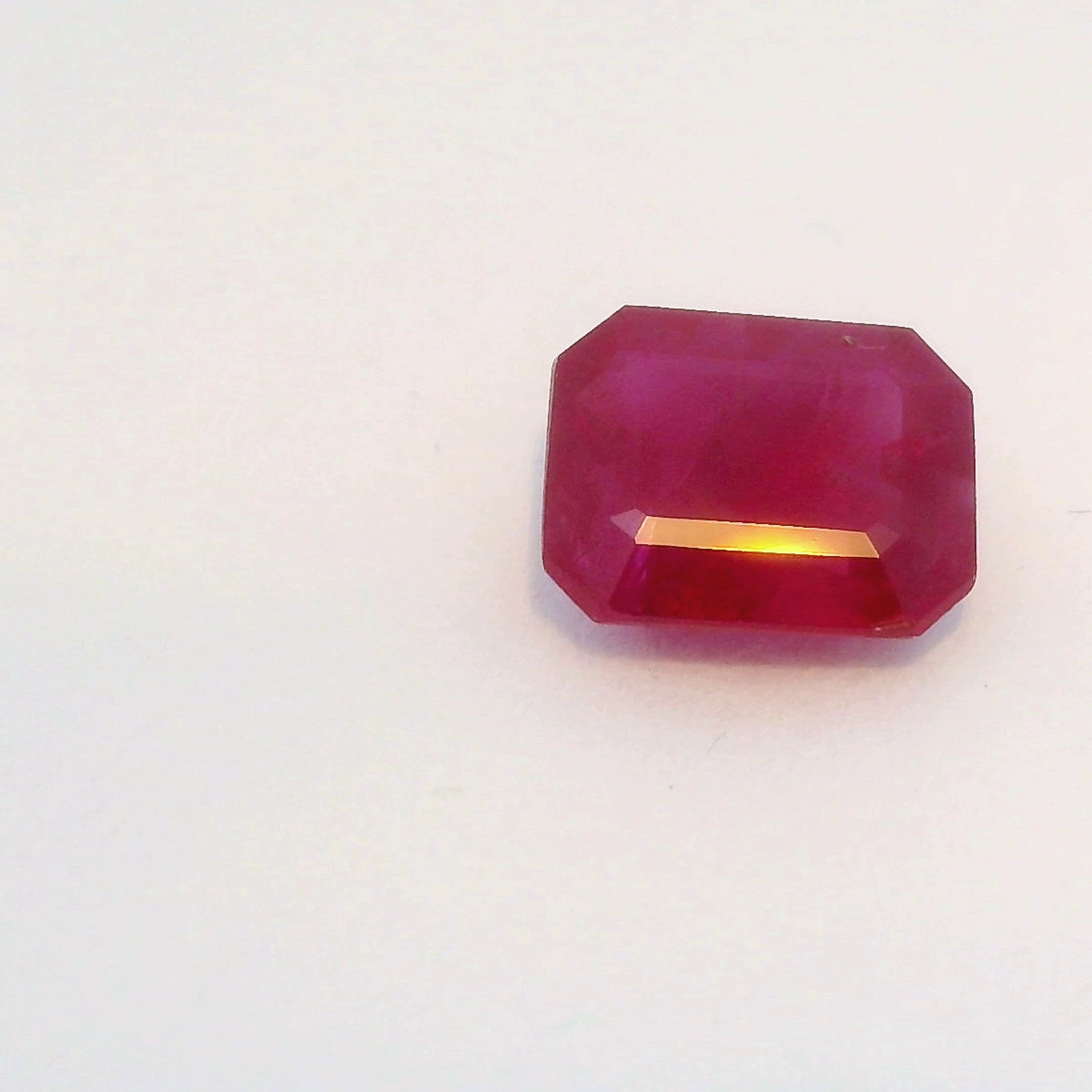 0.92ct Emerald-cut Natural Ruby