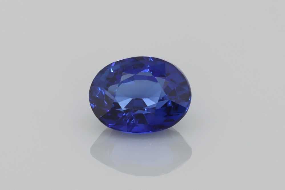 1.52ct Oval Natural Sapphire