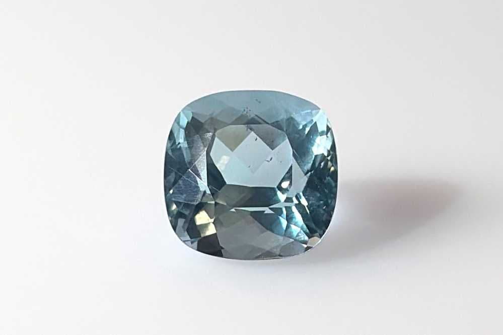 4.31ct Cushion Natural Aquamarine