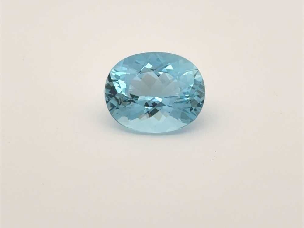 4.4ct Oval Natural Aquamarine