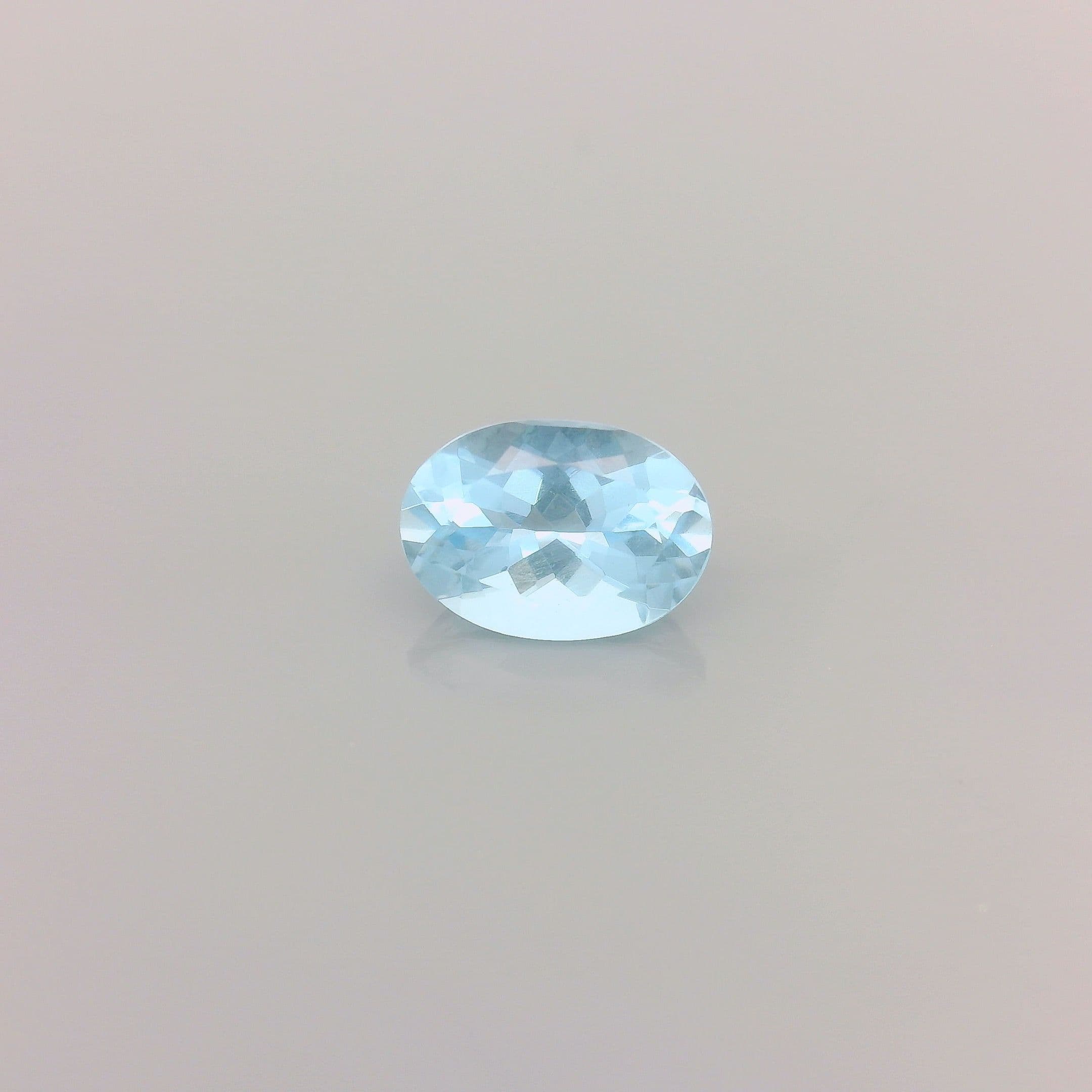 0.74ct Oval Natural Aquamarine