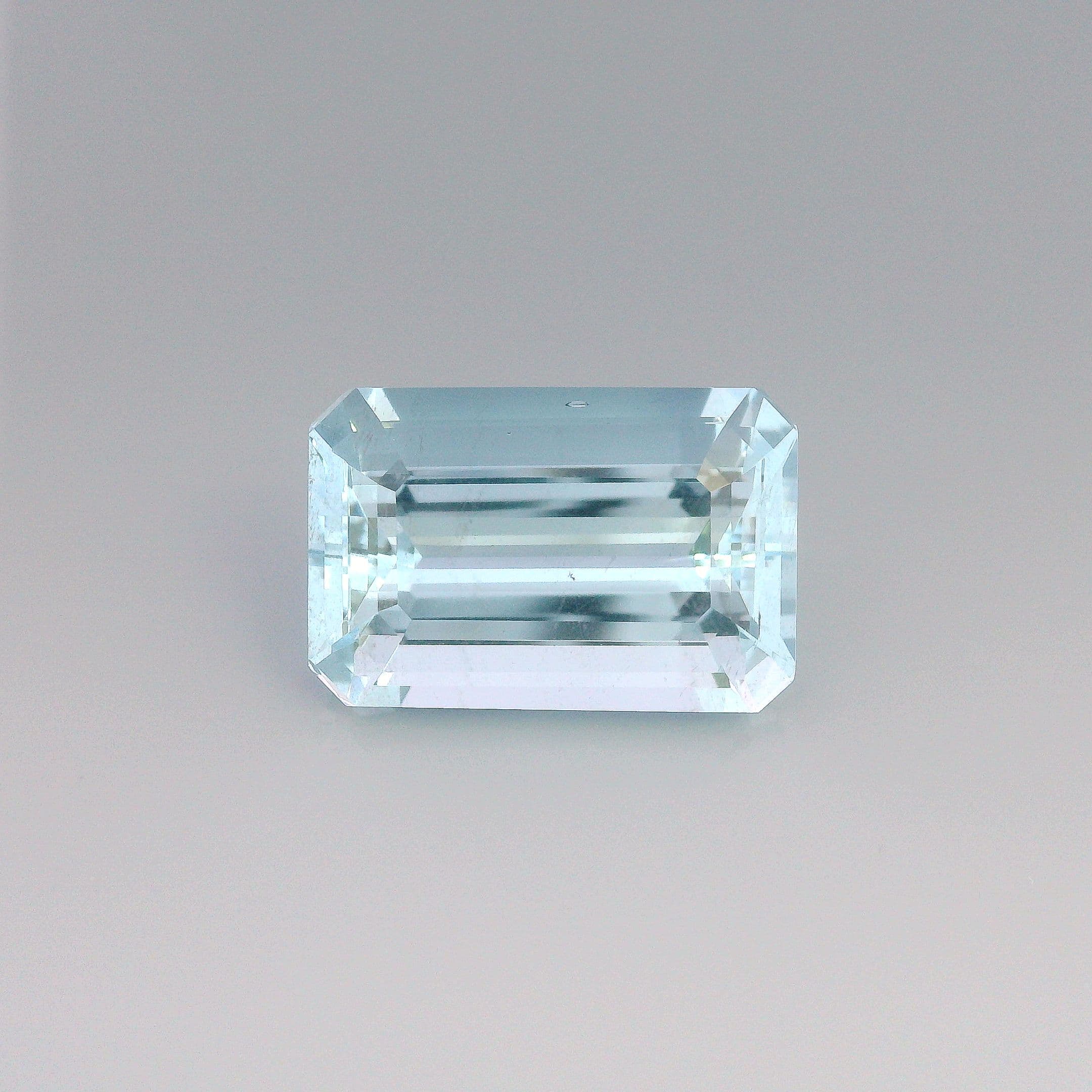 13.54ct Octagon Natural Aquamarine