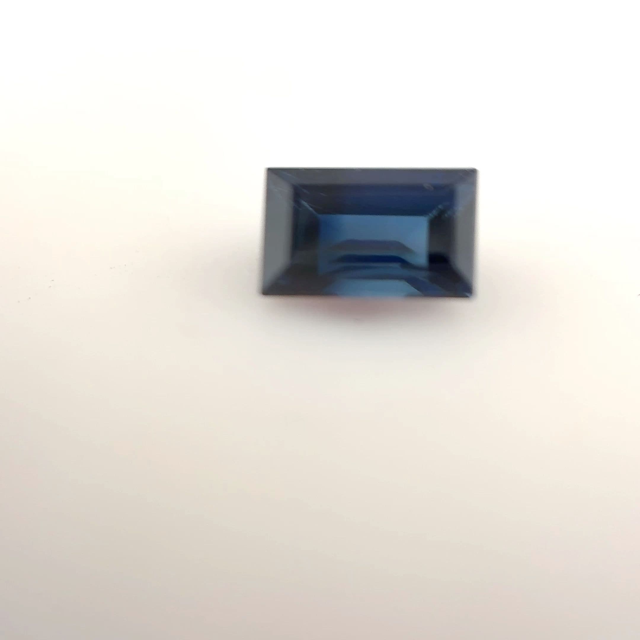 0.78ct Baguette Natural Sapphire