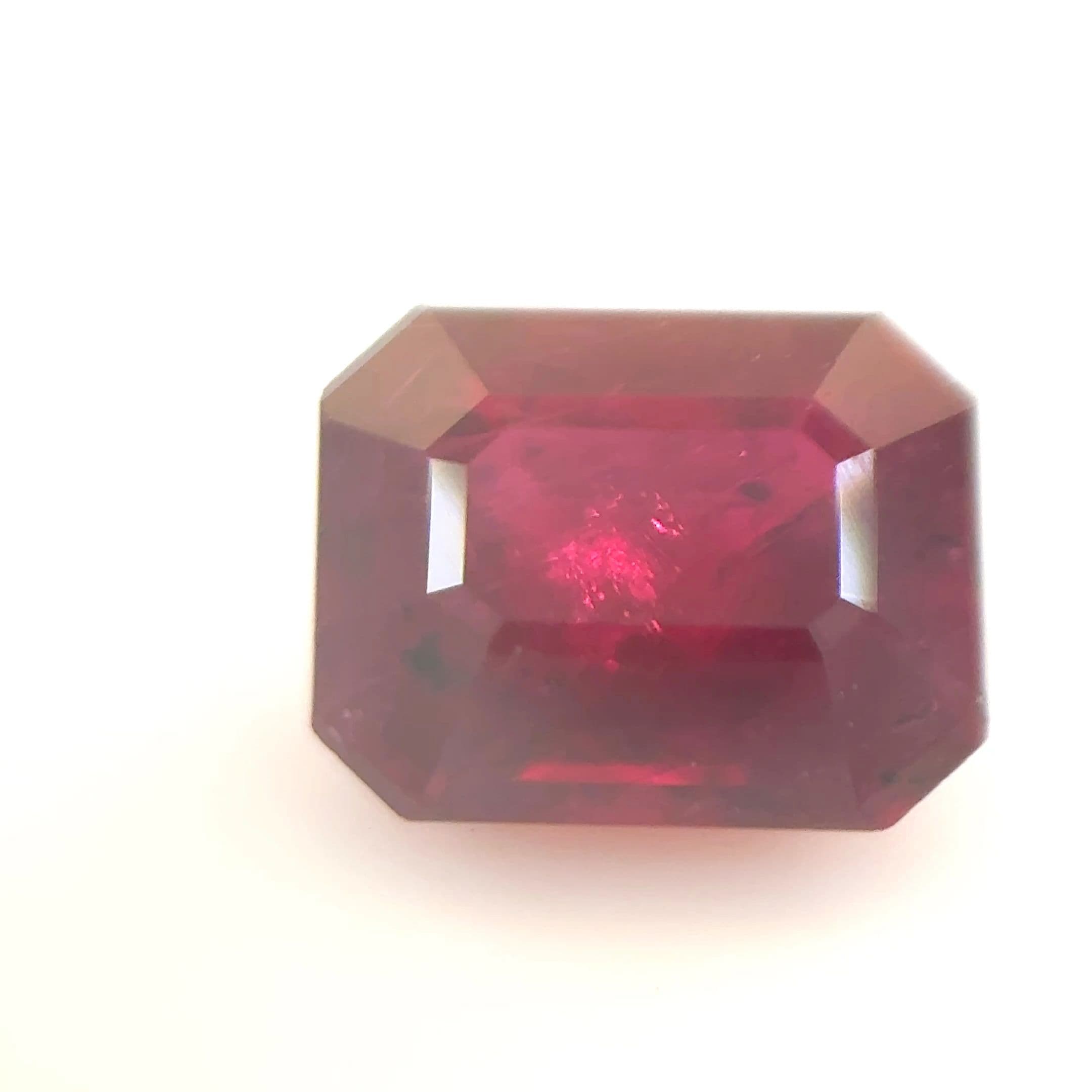 1.07ct Emerald-cut Natural Ruby