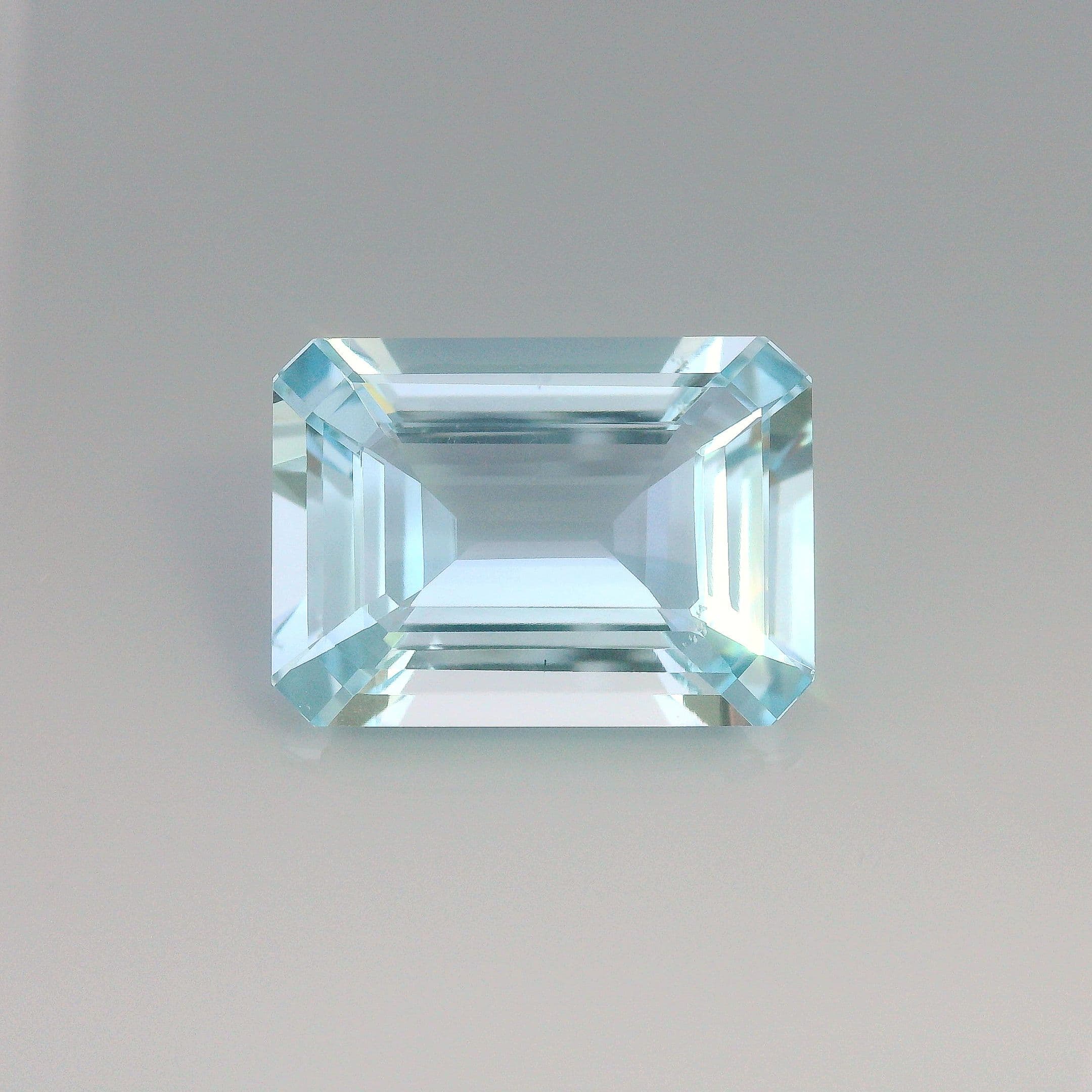 17.62ct Octagon Natural Aquamarine
