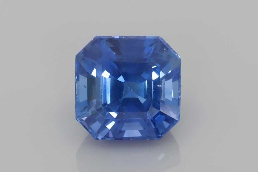 3.02ct Asscher Natural Sapphire
