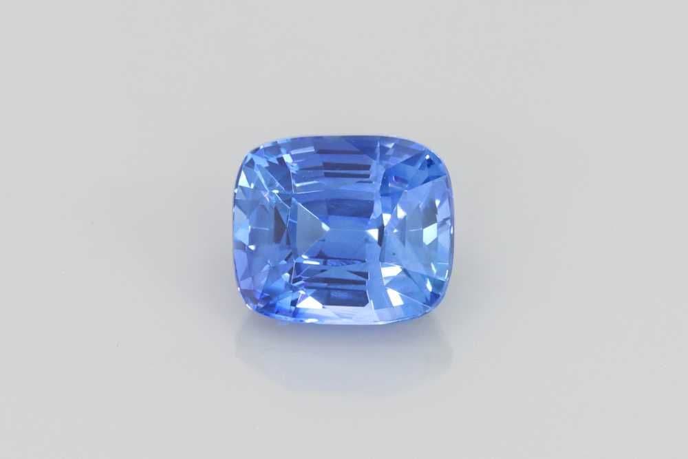 1.72ct Cushion Natural Sapphire