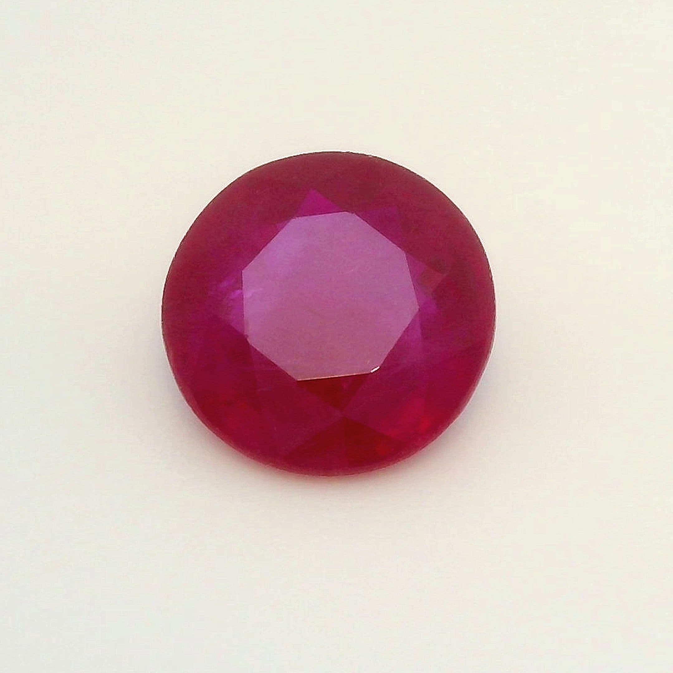 1.35ct Round Natural Ruby