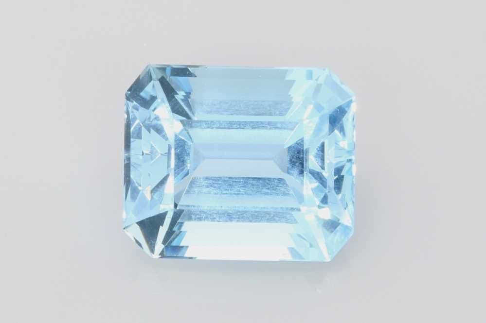 5.03ct Emerald-cut Natural Aquamarine