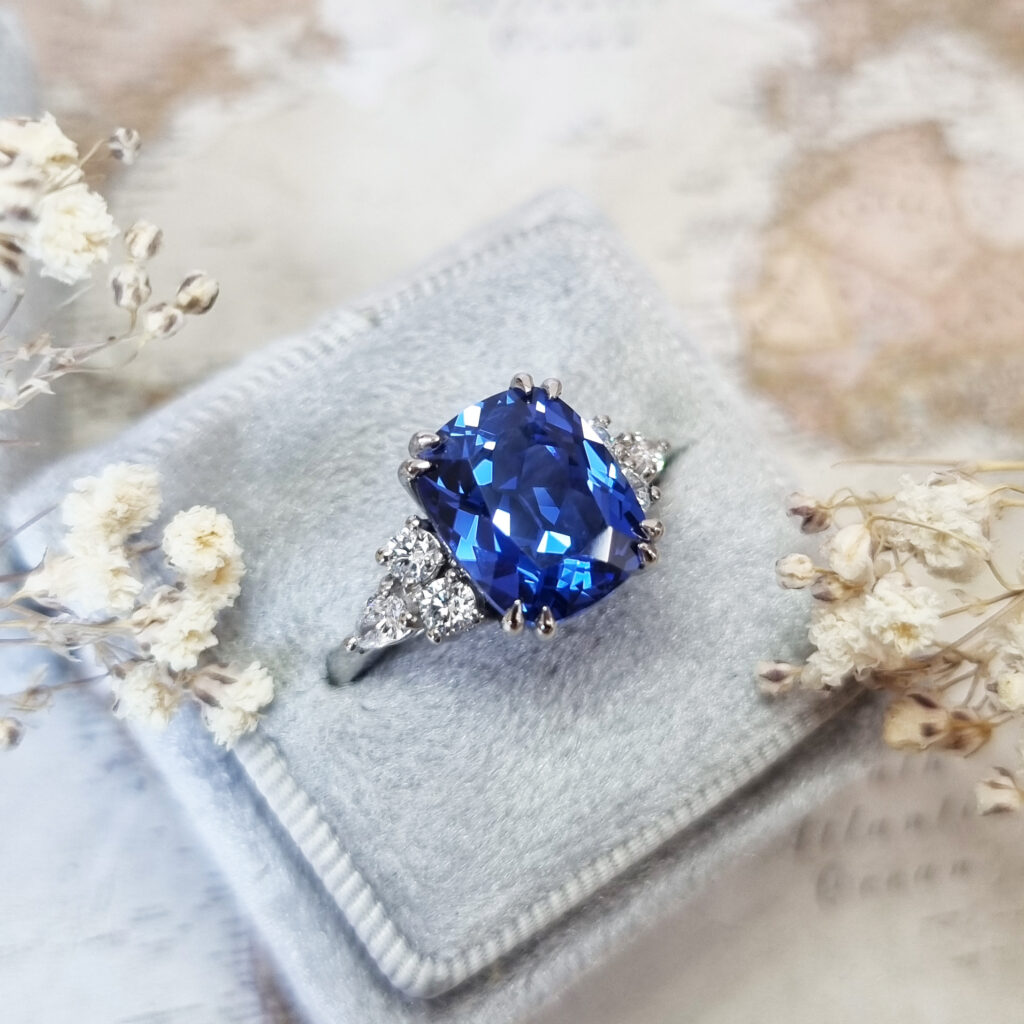 Buy 18Kt Diamond Sapphire Blue Ring 148DG9463 Online from Vaibhav Jewellers