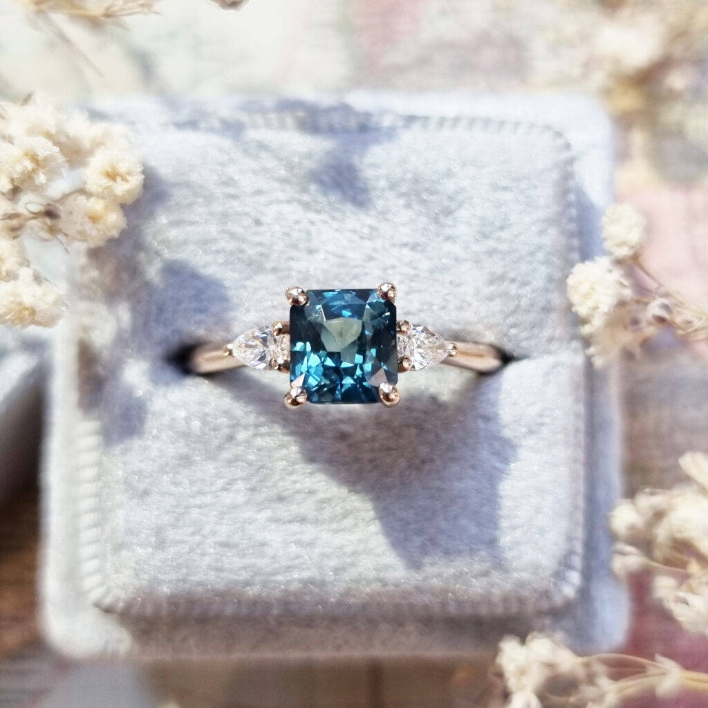 Teal sapphire rose deals gold ring